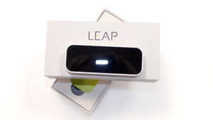 LEAP MOTION CONTROLLER